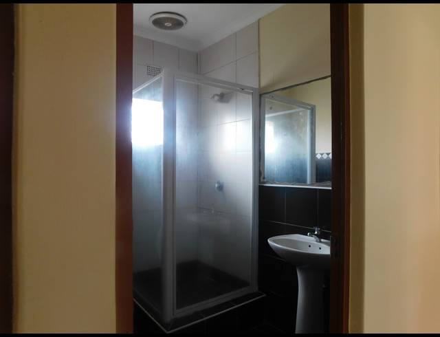2 BEDROOM SIMPLEX FOR SALE IN NORTHDENE